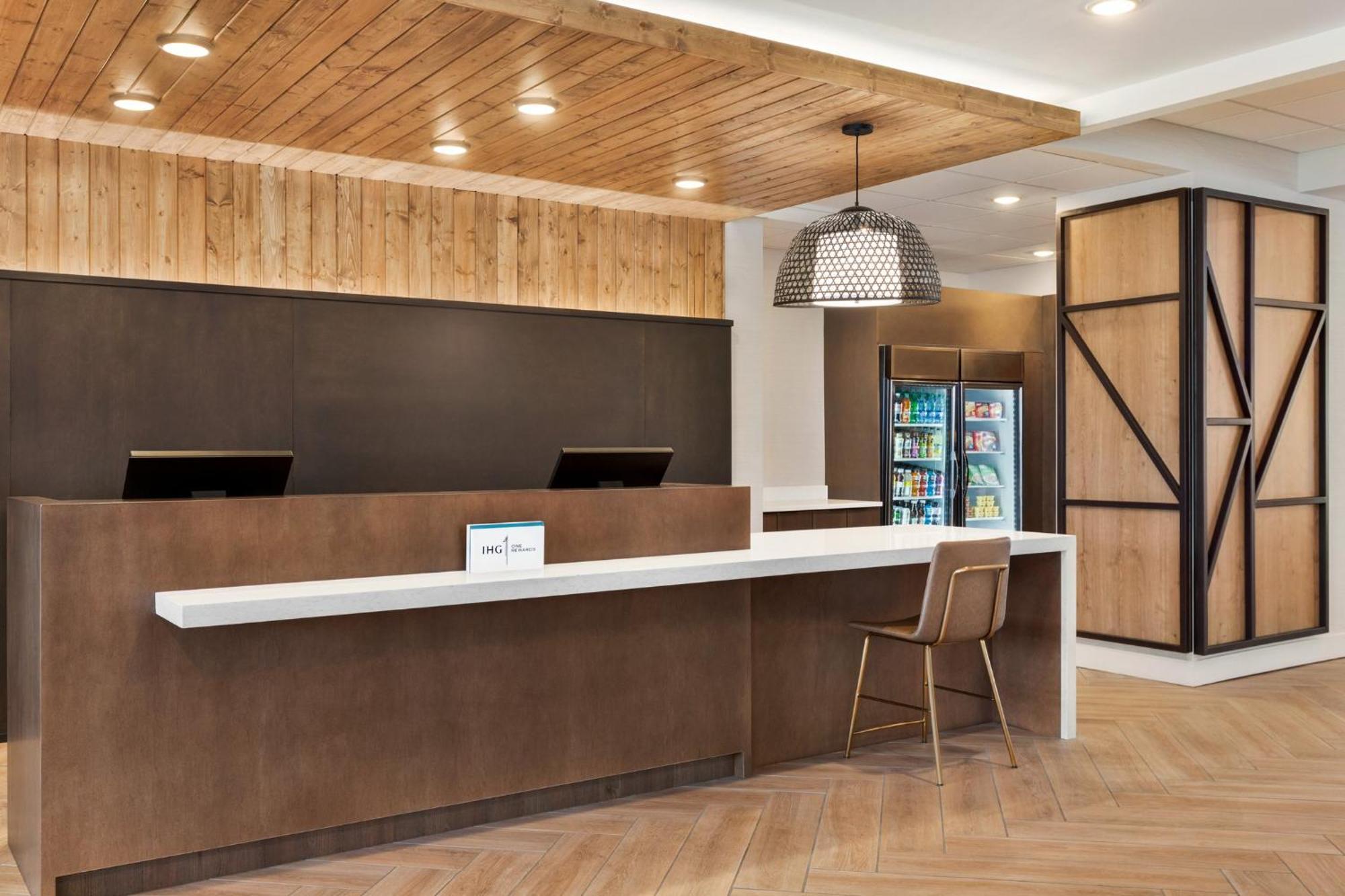 Staybridge Suites Greenville - Medical Center By Ihg エクステリア 写真